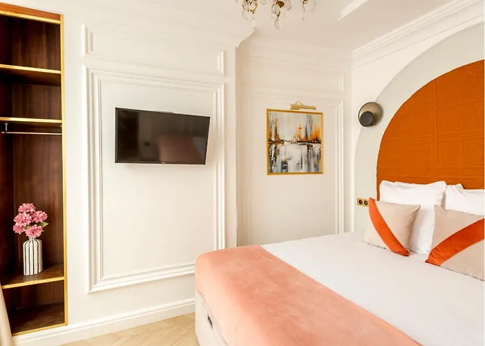 Merveil - Luxury Suite - Louvre - Rousseau